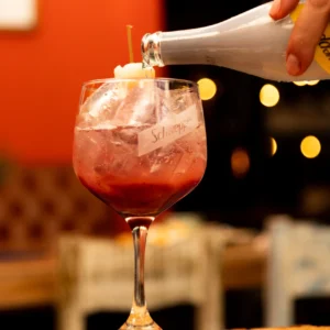 Soda de Frutos Rojos y Lychees